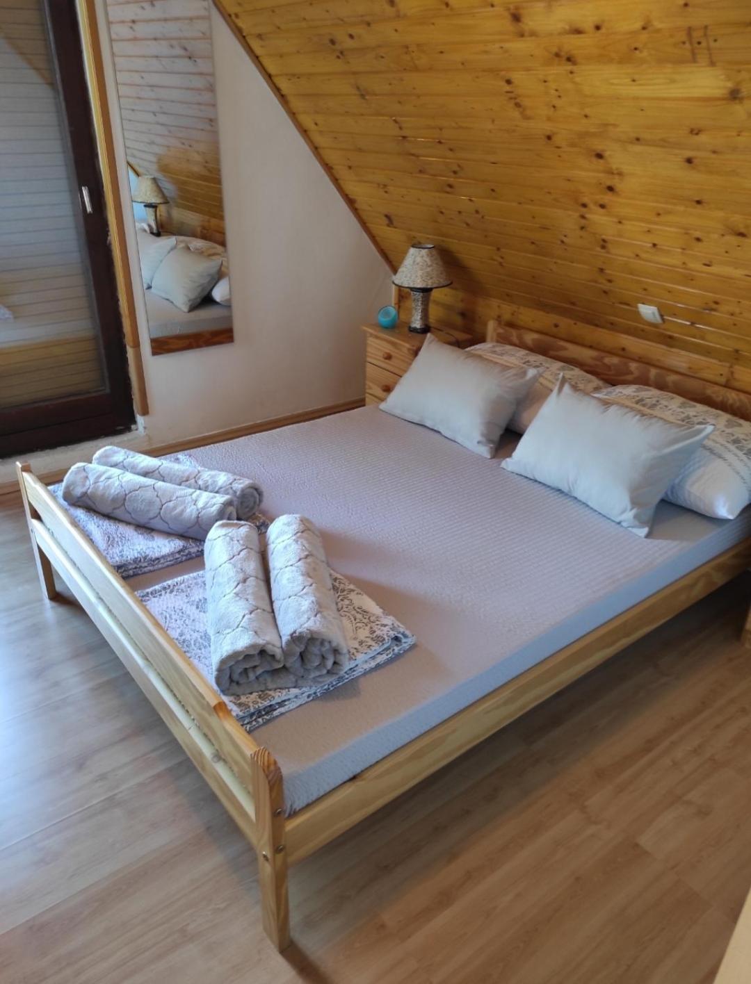 Apartman "Sarap" Меткович Экстерьер фото