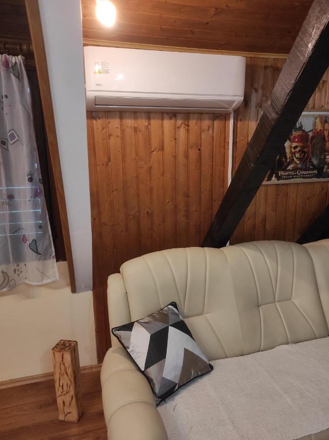 Apartman "Sarap" Меткович Экстерьер фото