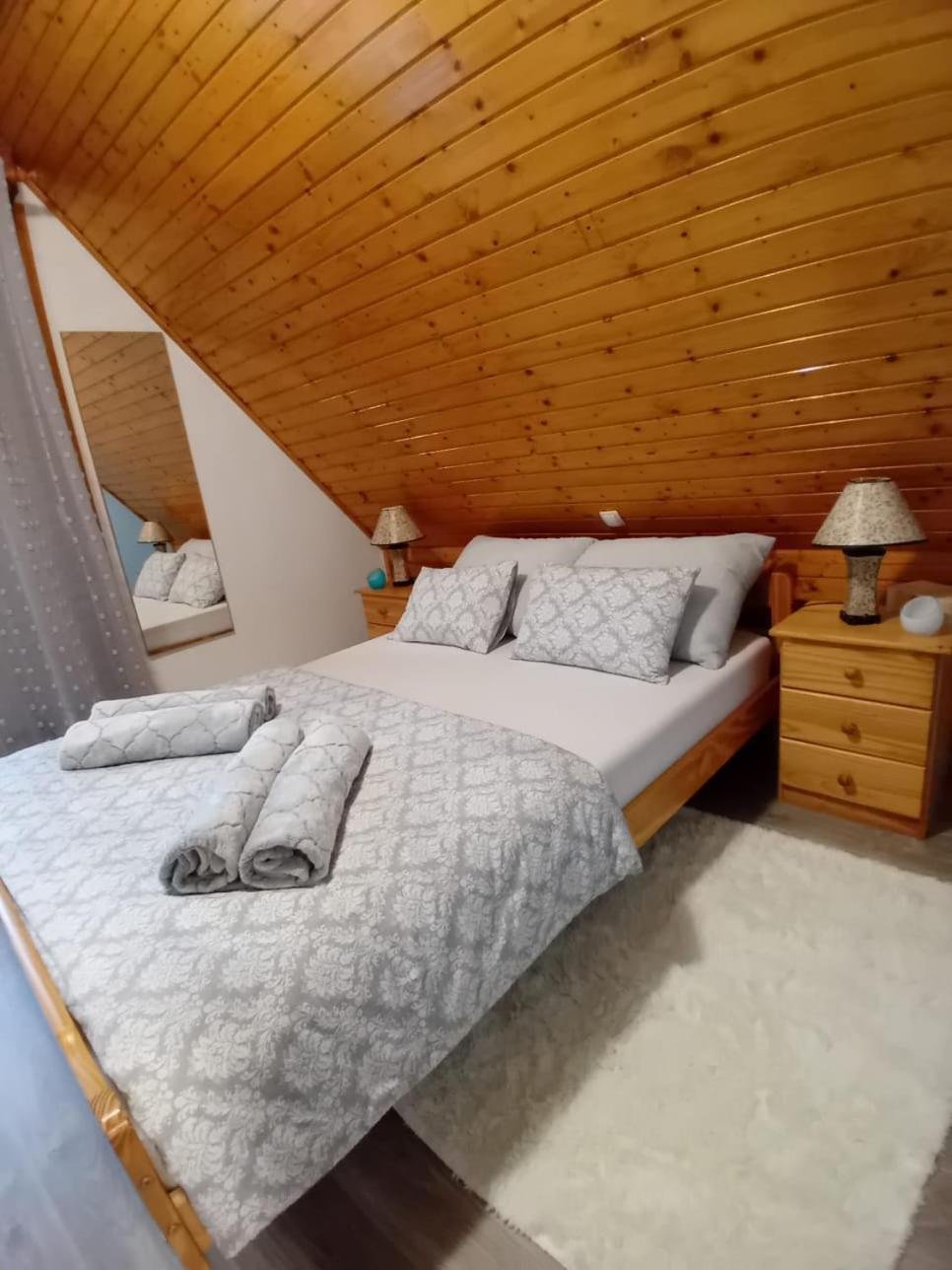 Apartman "Sarap" Меткович Экстерьер фото
